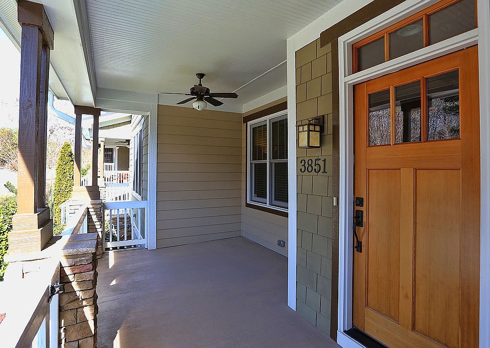 2nd image of 3851 Durham Dr