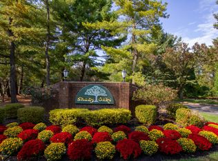 77 Honeysuckle Ln #203, Red Bank, NJ 07701