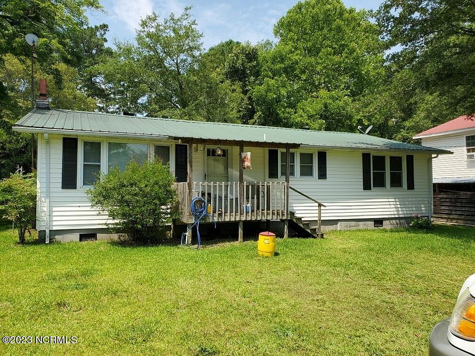 216 S College St, Atkinson, NC 28421 MLS 100393493 Zillow