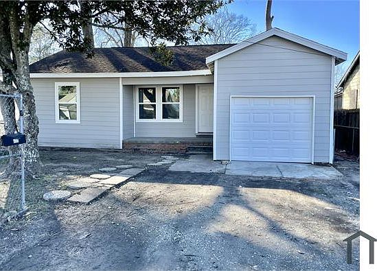 4735 Laredo St Beaumont TX 77703 Zillow