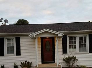 158 W 2nd St, Slaughters, KY
