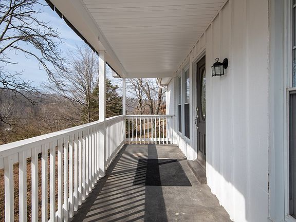 5th image of 3116 Tyree Springs Rd