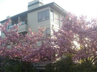 435 Summit Ave E APT 201, Seattle, WA 98102