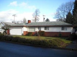 2355 Rose Blossom Dr, Springfield, OR 97477