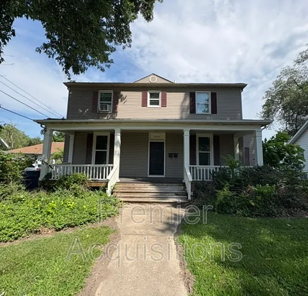 866 Washington Ave #A — Photo 1