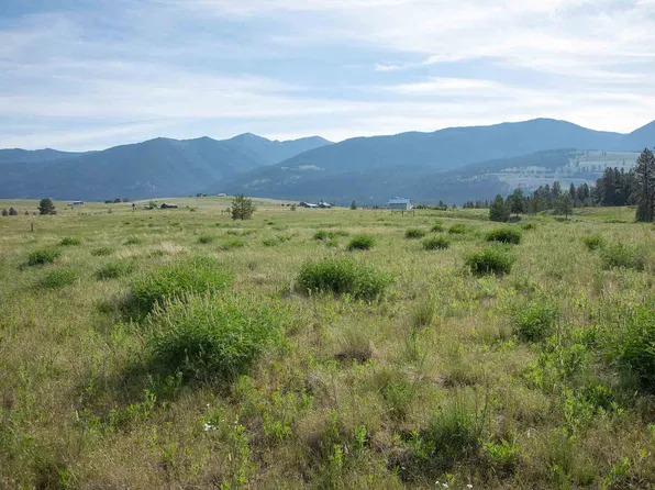 6280 Airport Rd, Eureka, MT 59917
