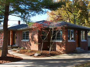 1537 Grand Ave, Edwardsville, IL