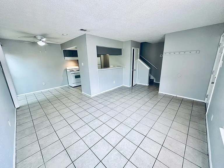 5305 Woodland Oaks Ct — Photo 19