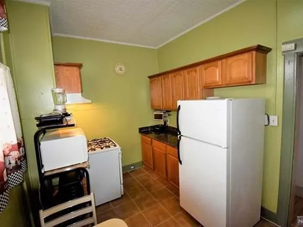 20 Irving Street image 3 of 6