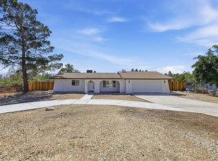 16559 Warwick St, Victorville, CA 92395