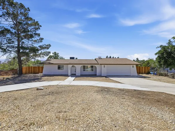 16559 Warwick St, Victorville, CA 92395