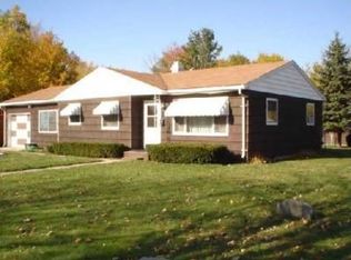 2505 Kenwood Ave, South Bend, IN 46628