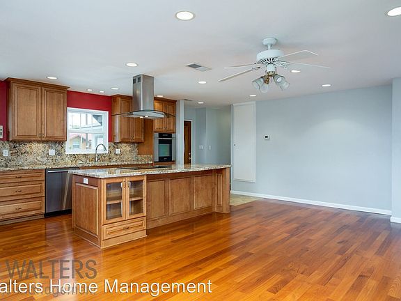 4th image of 4941 Mount Etna Dr