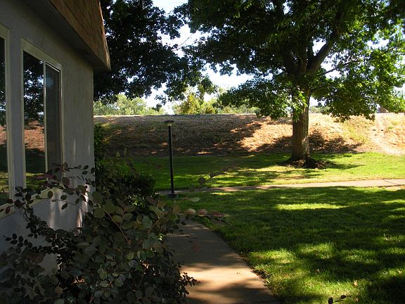 5th image of 8737 Woodman Way APT F