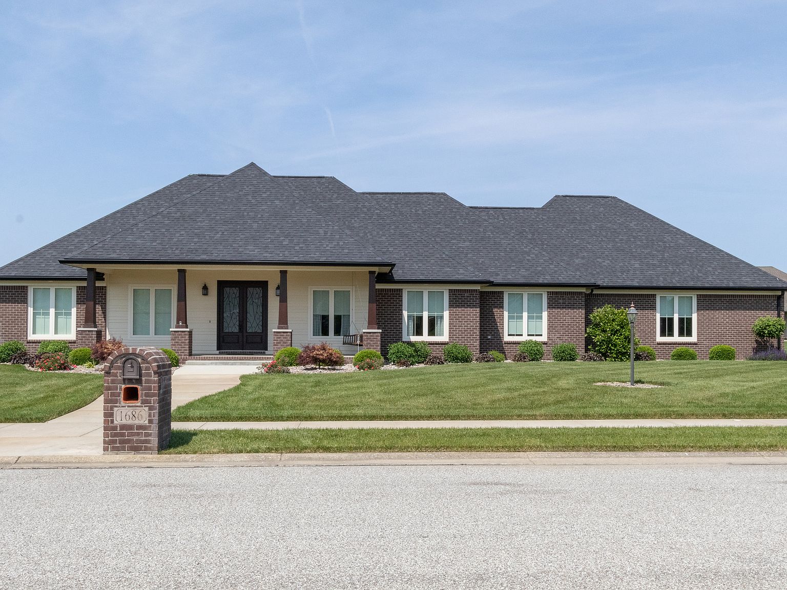 1686 Devonshire Dr, Seymour, IN 47274 Zillow