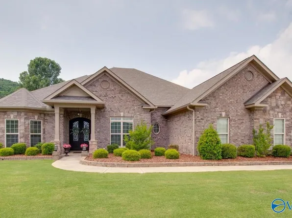 8107 Trail Meadow Dr, Owens Cross Roads, AL 35763