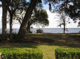 1426 Wilkes Point Rd, Green Cove Springs, FL 32043
