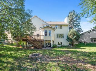 1308 Bridle Path Ct, Woodbury, MN 55125