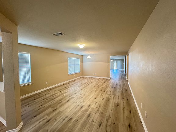 2nd image of 421 Sunrise Ct