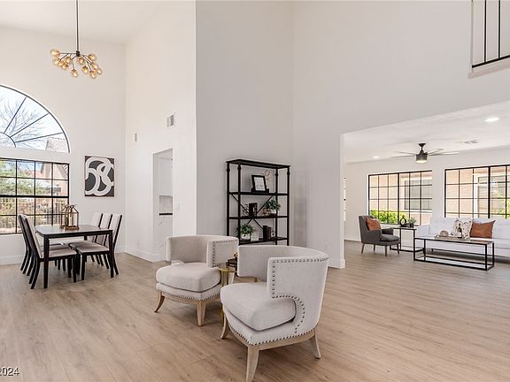 4th image of 4801 Maryvale Dr