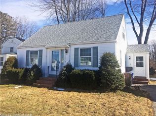 98 Bonnybank Ter, South Portland, ME 04106