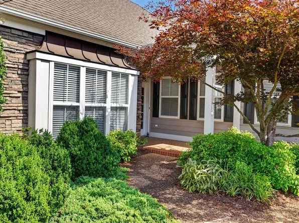 1317 Stonegate Ct, Crozet, VA 22932