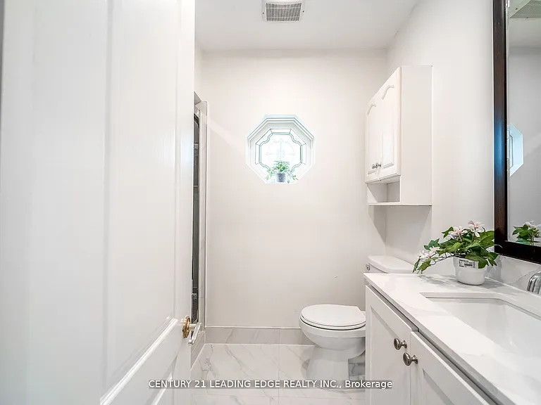 393 Canal Rd — Photo 12