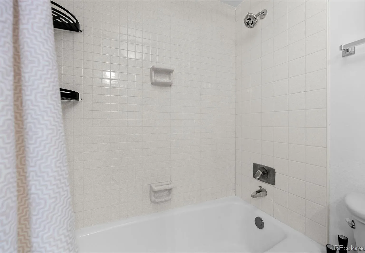 Studio, 484 sqft, $1,390 — Photo 4