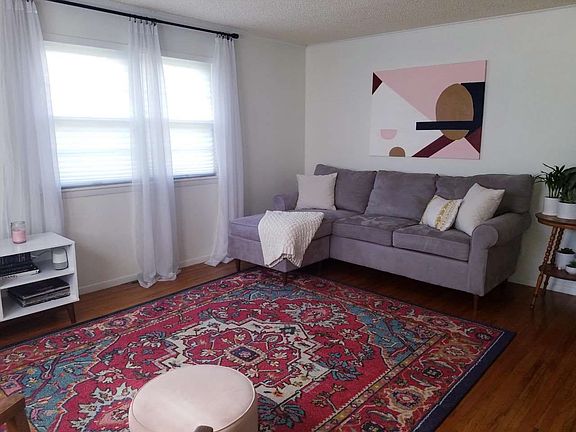 5th image of 1806 N B St