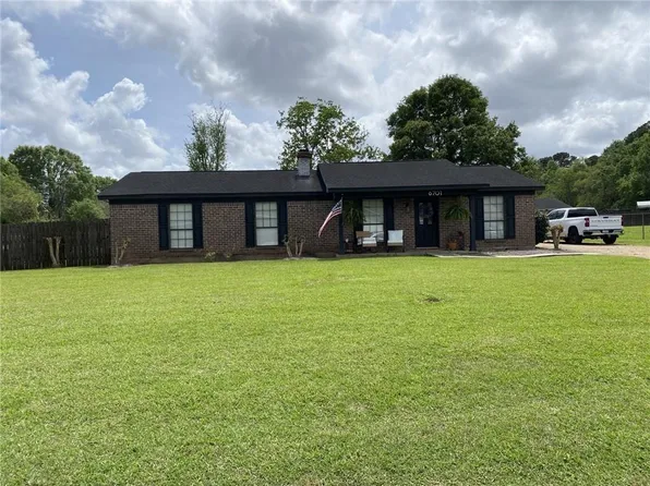 6701 Browder Dr, Theodore, AL 36582