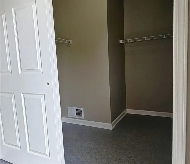 1609 Hill Park Ct — Photo 21