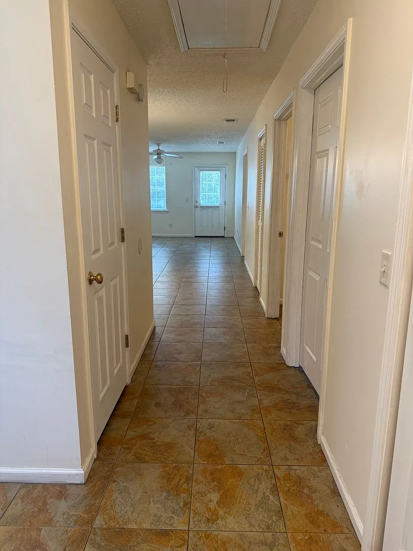 151 Winter Chase Lane Brunswick, GA 31520 — Photo 2