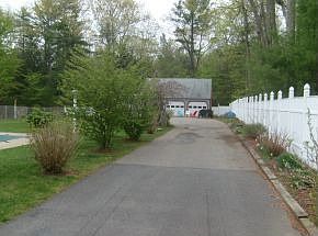 DRIVEWAY TO 3 CAR GARAGE