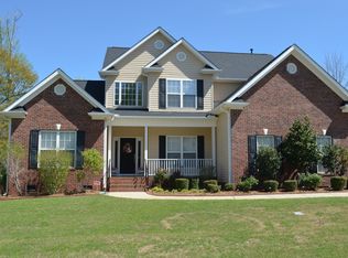1104 Farming Creek Dr, Simpsonville, SC 29680