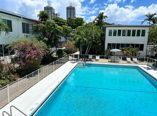 4720 Pine Tree Dr APT 11, Miami Beach, FL 33140