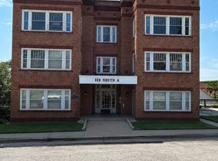 119 S A St APT 6, Herington, KS 67449