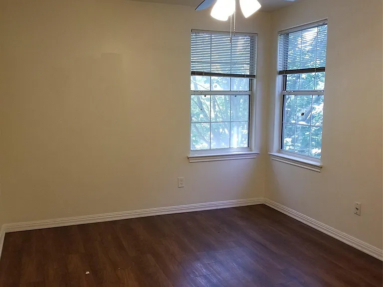 2928 Thrushwood Dr #A — Photo 12