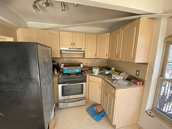 2nd image of 41-19 30th Ave #2