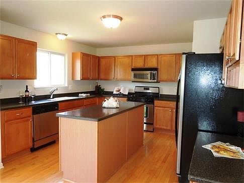 5th image of 2291 Hickory Point Dr