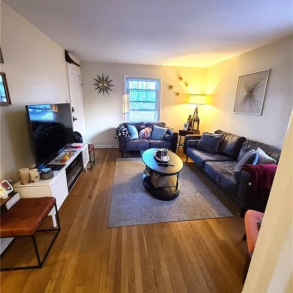 23 Coolidge Ave — Photo 2