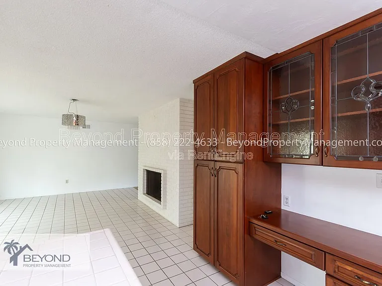 6536 Avenida Manana — Photo 10
