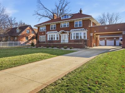 2249 Grande Ave SE, Cedar Rapids, IA, 52403