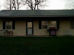 49 Rodeo Dr, Iberia, MO 65486