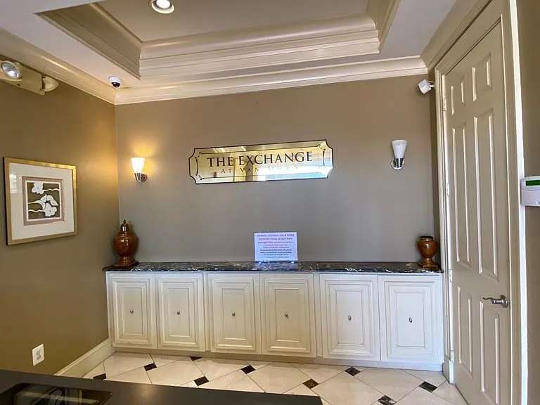 4854 Eisenhower Ave — Photo 14