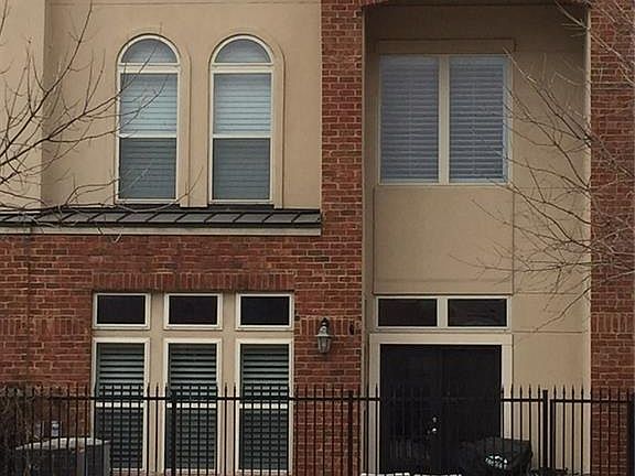 3rd image of 1424 Clarinet Ln