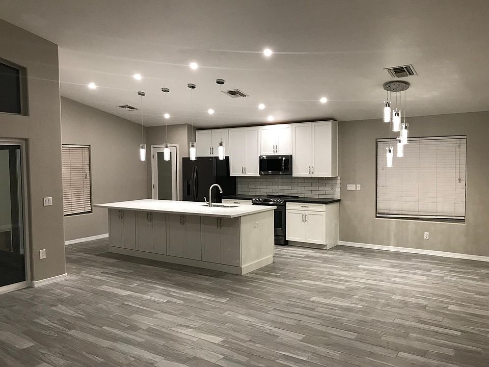 1st image of 2233 E Bel Air Ln