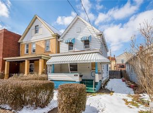 1122 Race St, Mc Kees Rocks, PA 15136