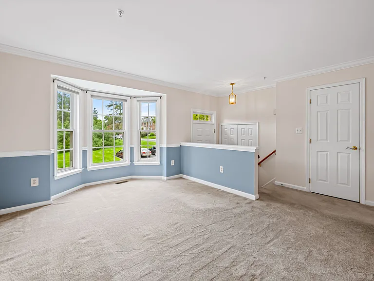 48 Winterberry Ct — Photo 6