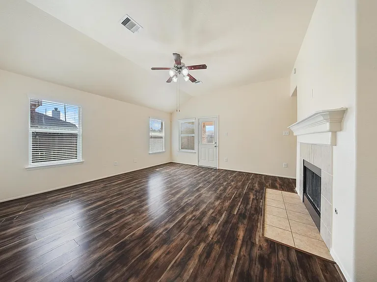 5015 Bridgecrossing Ct — Photo 8