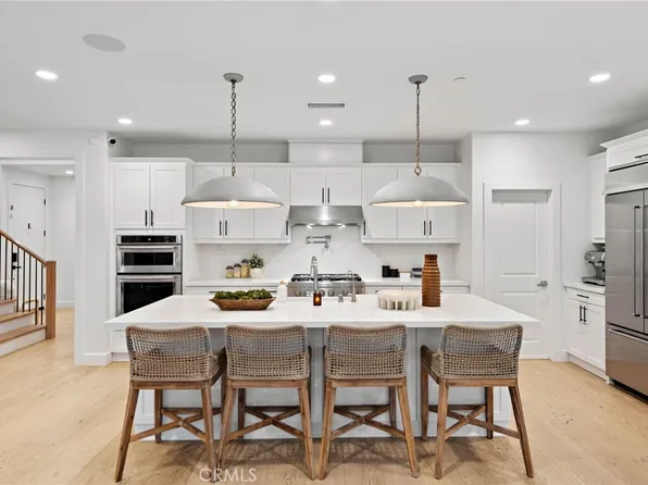 20 Lustre St, Mission Viejo, CA 92694